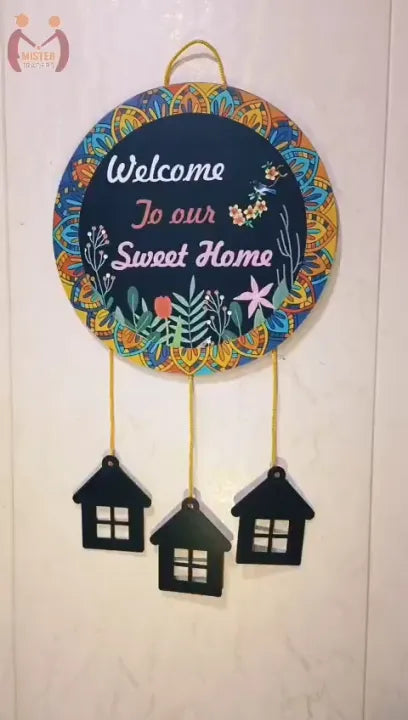 Elegant Decorative Wall Hanging